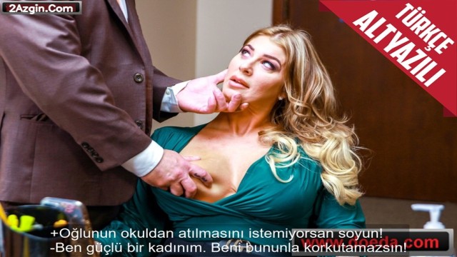 Öğretmenler Odasındaki Sarışın Arkadaşının Ağzına Siki Soktu Video